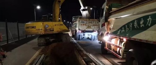 湖南圍擋廠家,長(zhǎng)沙移動(dòng)式圍擋,市政圍擋供應(yīng)批發(fā)