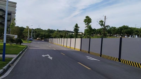 湖南圍擋廠家,長沙移動(dòng)式圍擋,市政圍擋供應(yīng)批發(fā)